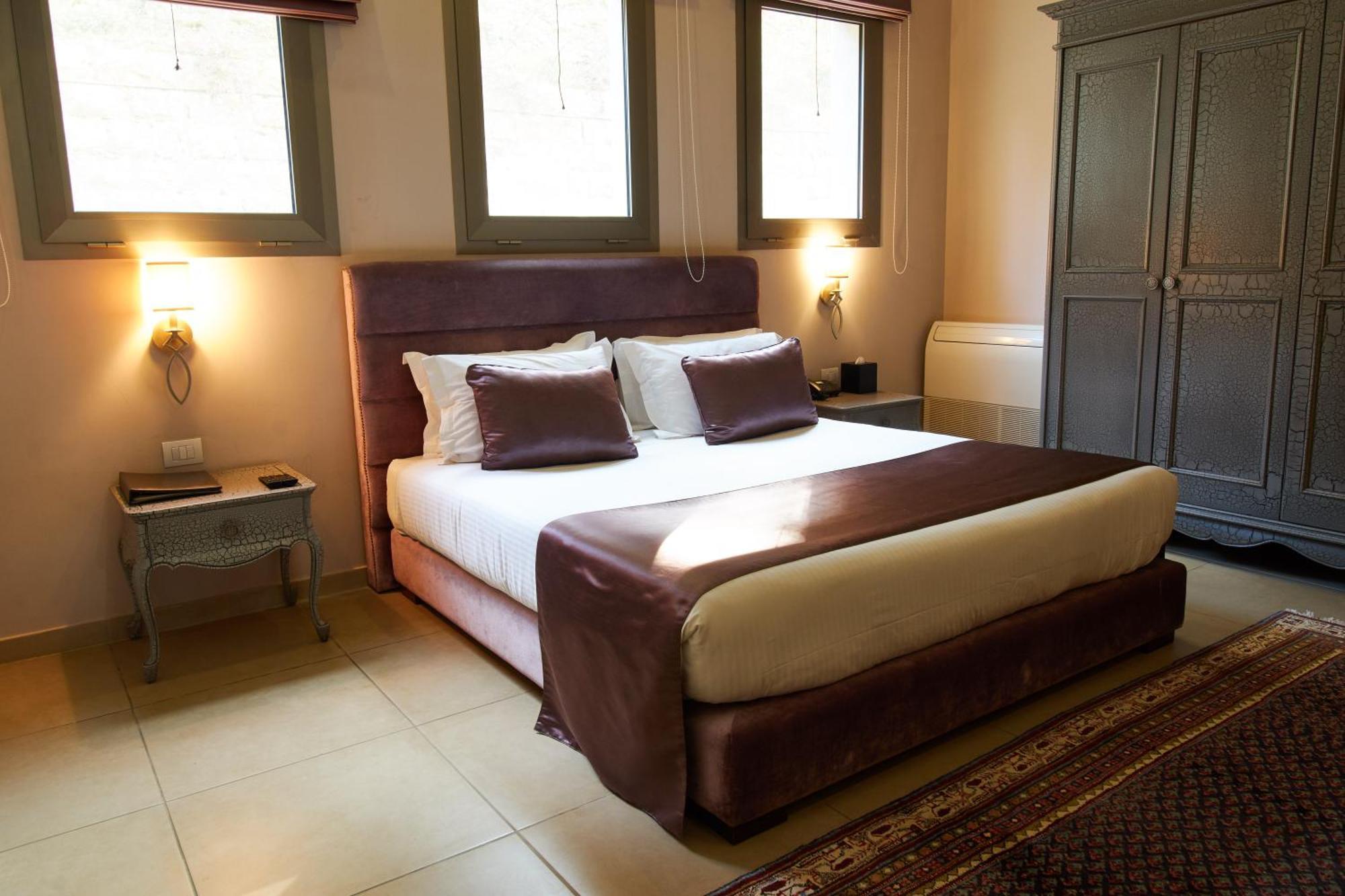 Cherry Blossom Boutique Hotel Bḩamdūn Екстериор снимка