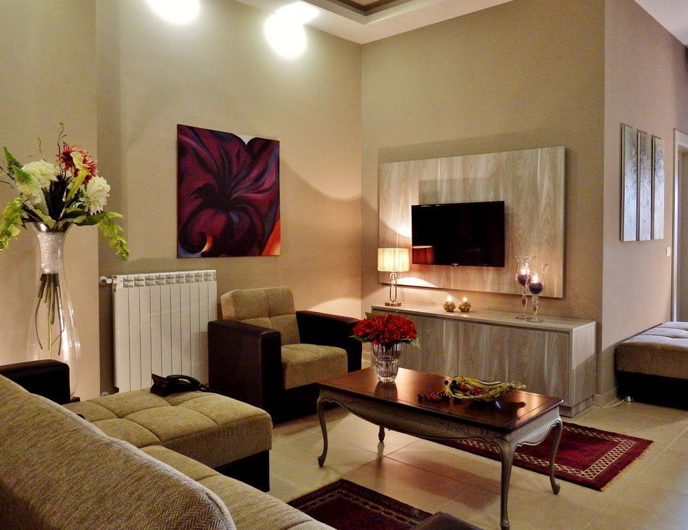 Cherry Blossom Boutique Hotel Bḩamdūn Екстериор снимка